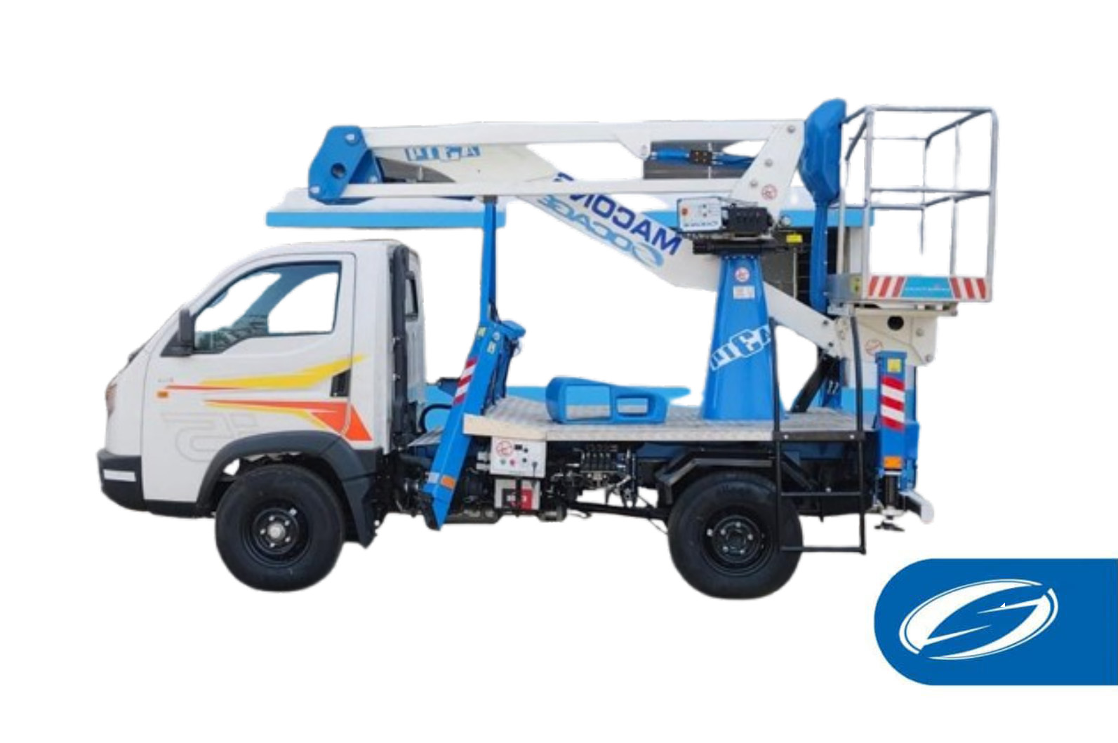 Camion con cestello compatto 16A